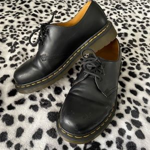 Dr. Martens 1461 shoes